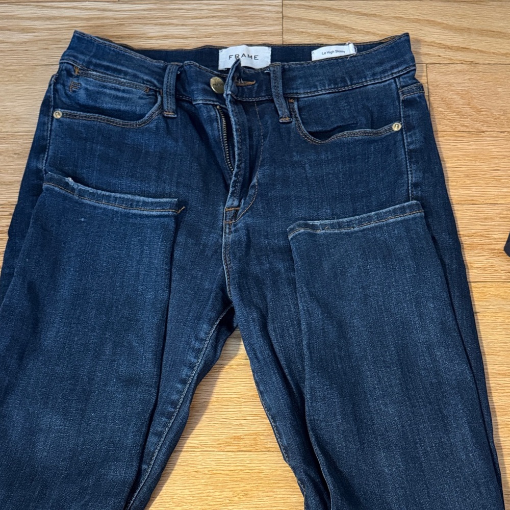 FRAME Le High Skinny Jeans